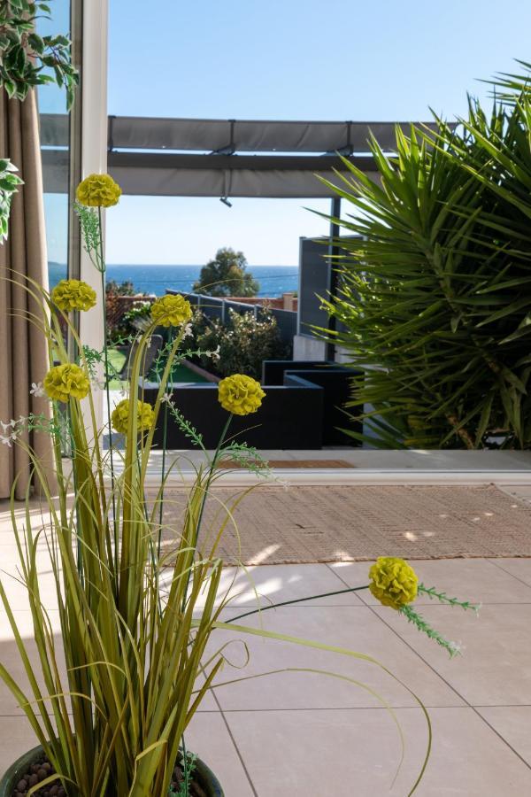 Face A La Mer Superbe Villa Terrasse Barbecue Le Pradet كاركيران المظهر الخارجي الصورة
